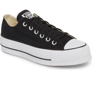 Converse All Star Platform Low Top Sneakers Sz 7.5 NEW!